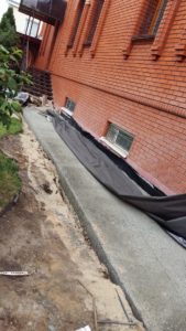 Наружная и внутренняя гидроизоляция подвала жилого дома с устройством дренажной системып.Царицыно 2015